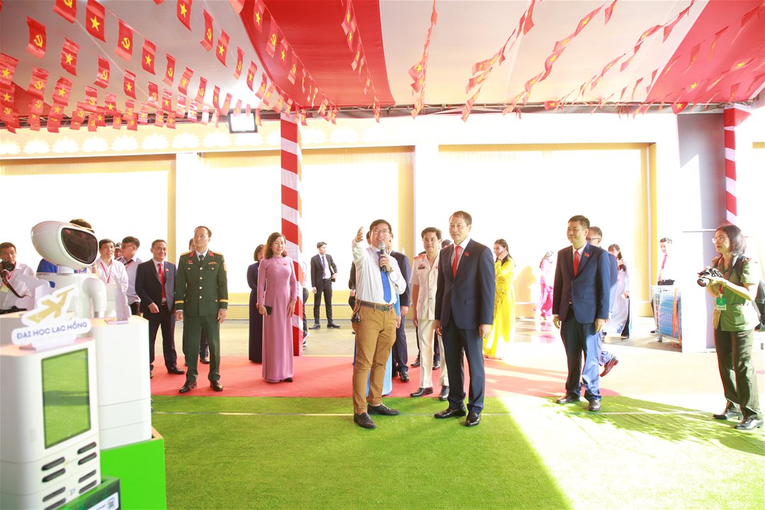 Lạc Hồng mang công nghệ đến Đại hội Đảng tỉnh Đồng Nai lần 1 (2025 - 2030)